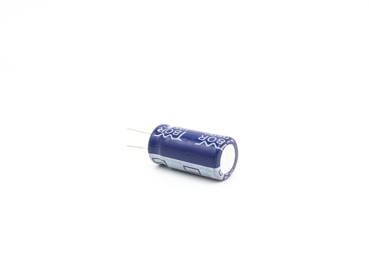 فرکانس بالا کم ESR آلومینیومی خازن الکترولیتی 2200UF16V 13X25mm