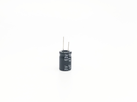 خازن های الکترولیتی آلومینیومی مینیاتوری 47UF63V با ظرفیت بزرگ 8x12mm
