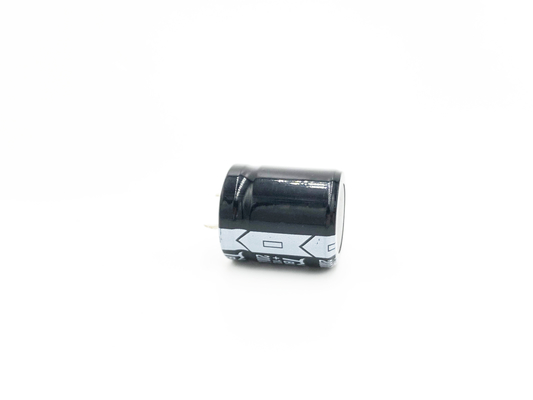 خازن الکترولیتی آلومینیومی 22X25mm Snap In 220UF200V