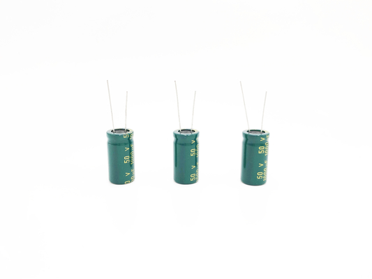 خازن نور LED 13X25mm خازن فرکانس بالا 1000 Uf 50 ولت خازن