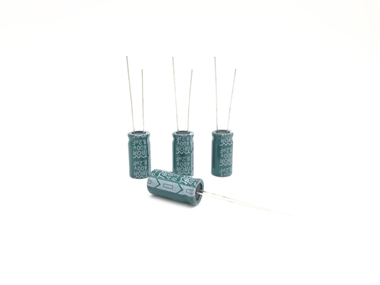 خازن الکترولیتی شعاعی سبز 8.2UF400V 10X20mm TW BOR