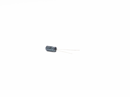 خازن های الکترولیتی آلومینیومی مینیاتوری 22UF 25V 5X11mm RoHS