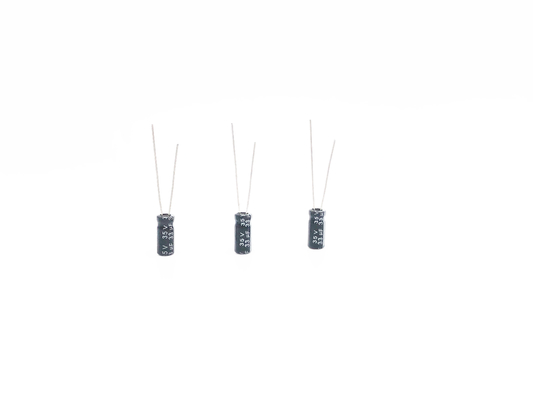 خازن مینیاتوری 33UF35V 5x11mm شعاعی نوع سرب 2000 ساعت