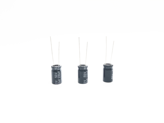 220UF50V 10X17mm خازن مینیاتوری نوع شعاعی