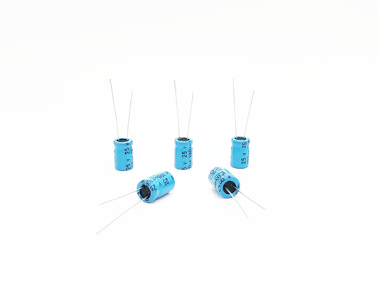 خازن آمپر خودرو 220uF25V 8x12mm برای مدارهای معکوس قطبی